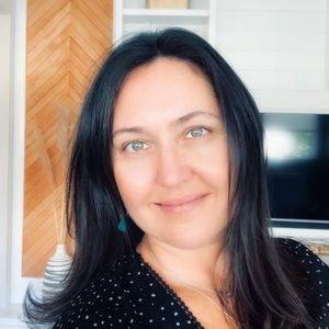 Meet your Posher, Gloria